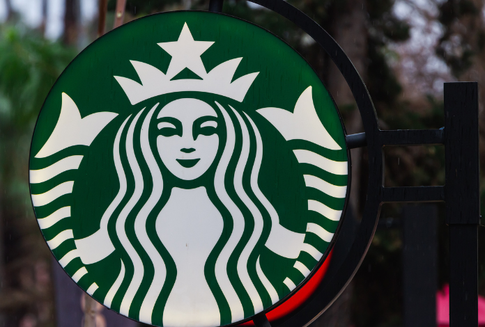 История Starbucks: путь от кофейни к победе над конкурентами